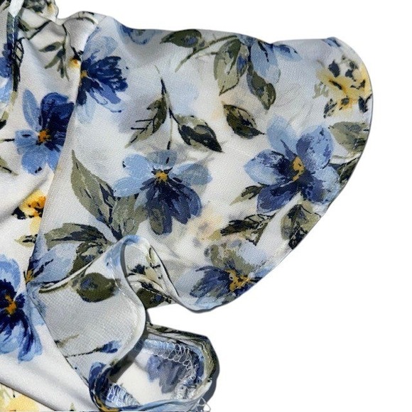 Perseption Concept Floral Ruffle Blouse Button Down Top Short Sleeve Size L‎ - Picture 11 of 16